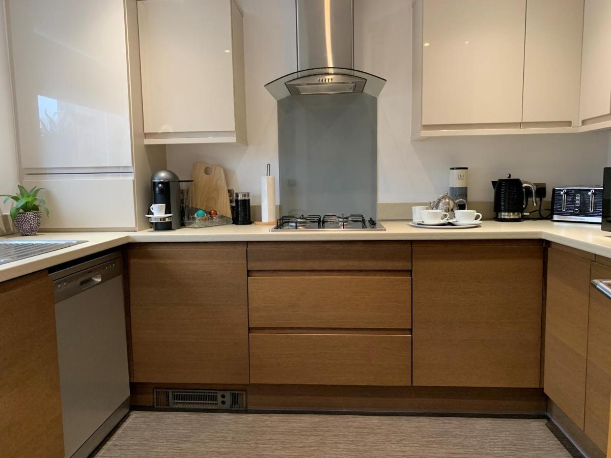 AppledramStylish & Spacious 3 Bed House With 2 Free Car Parking Spaces别墅 外观 照片